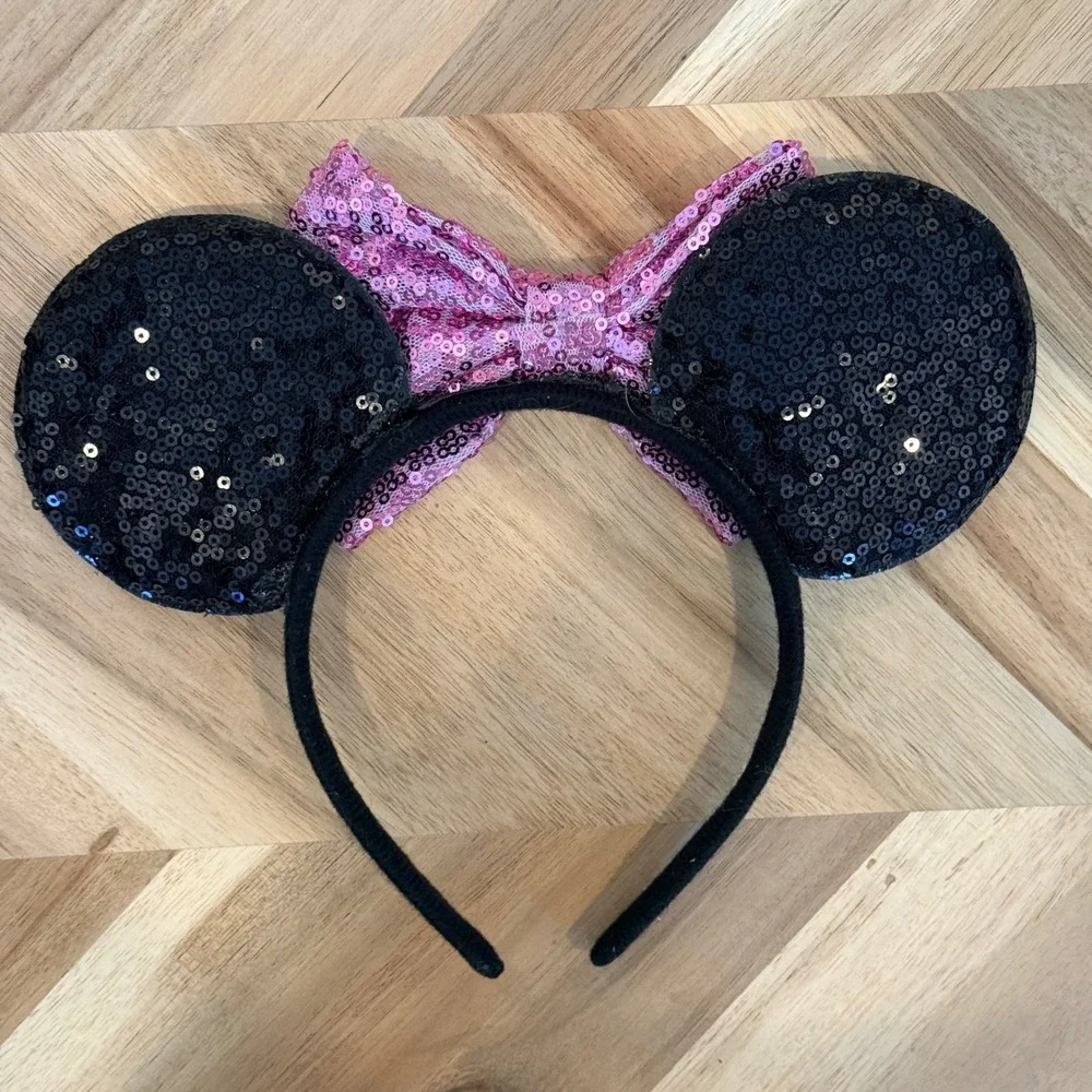 Disney Minnie Mouse Sequin Ears Headband Pink Bow Black‎ Sequins Parks Accessory